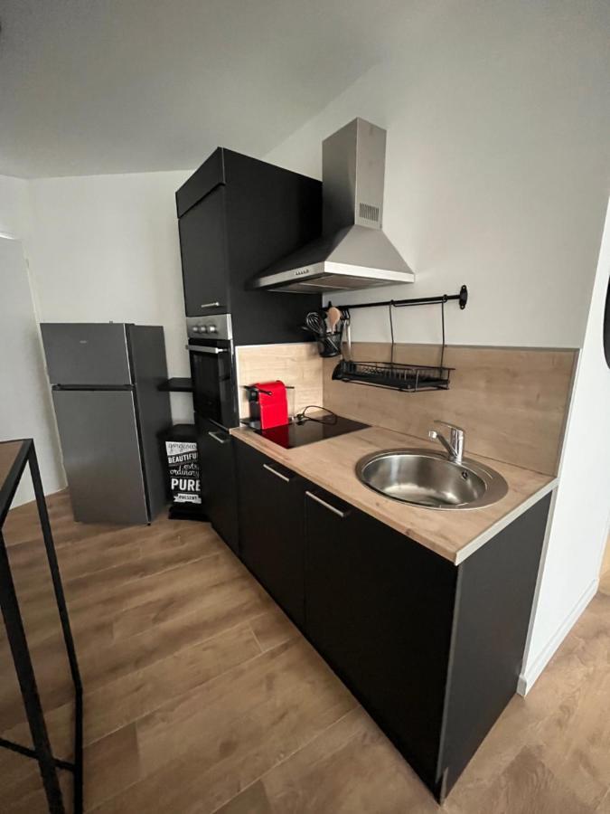 Appartement Voyage En Duplex En Hyper Centre à Valenciennes Extérieur photo