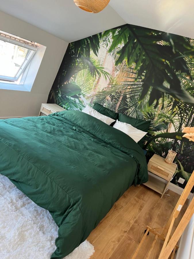 Appartement Voyage En Duplex En Hyper Centre à Valenciennes Extérieur photo